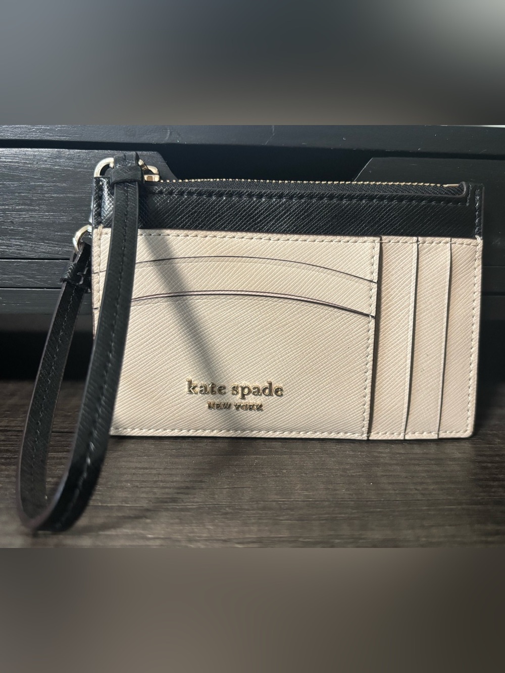 kate spade Two-Tone Black and Cream Card Holder Wristlet - Picture 2 of 12